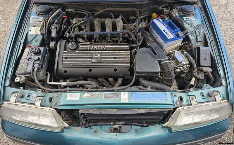 Lancia Kappa 2.0 9
