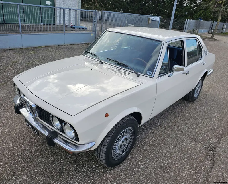 Alfa Romeo Alfetta 1.6 - Asi 10
