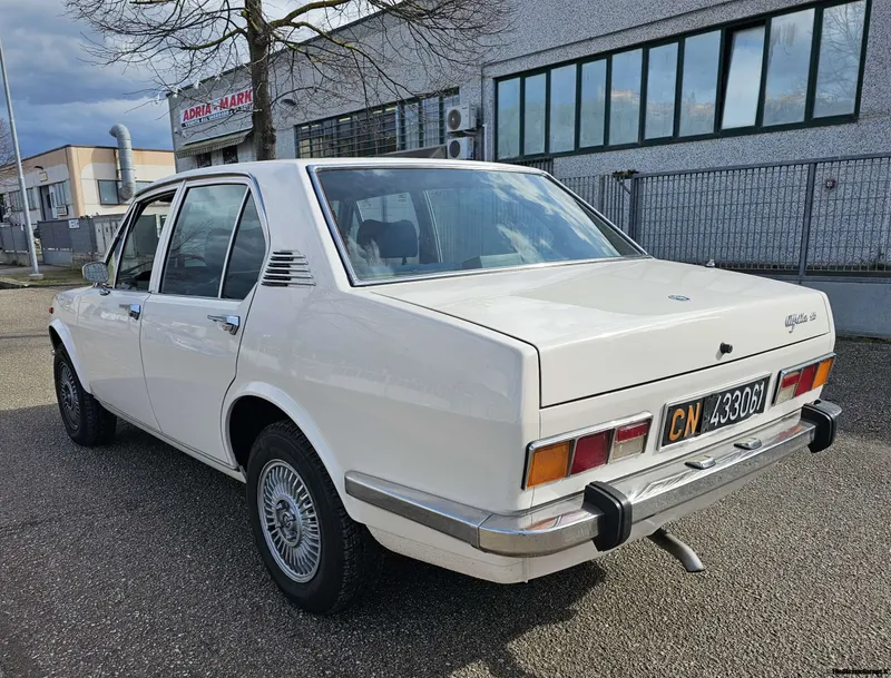 Alfa Romeo Alfetta 1.6 - Asi 3