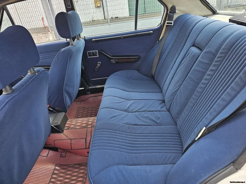 Alfa Romeo Alfetta 1.6 - Asi 13