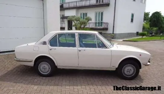 Alfa Romeo Alfetta 1.6 - Asi 33