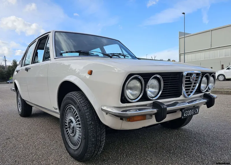 Alfa Romeo Alfetta 1.6 - Asi 7