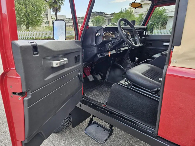 Defender 110 2.5 Tdi cat S.W. County 14