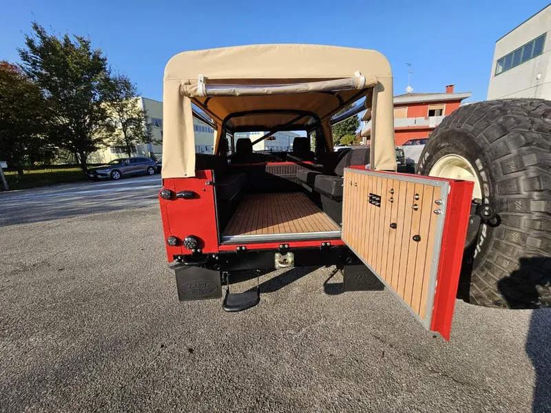 Defender 110 2.5 Tdi cat S.W. County 7