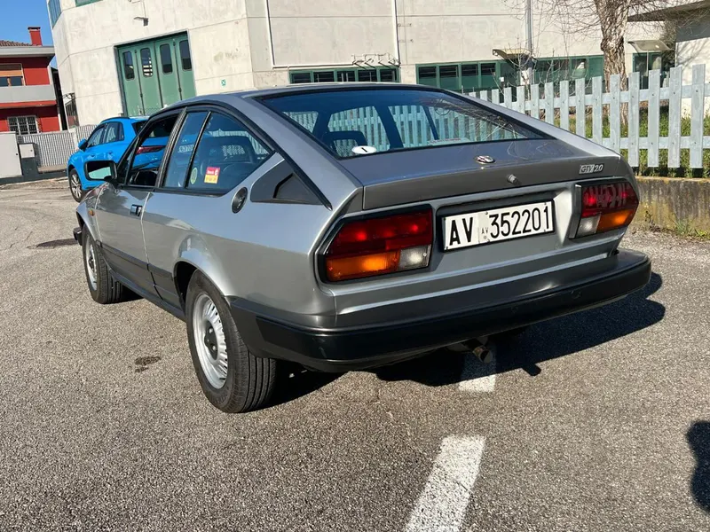 Alfa Romeo GTV 2.0 ASI condizioni TOP 5