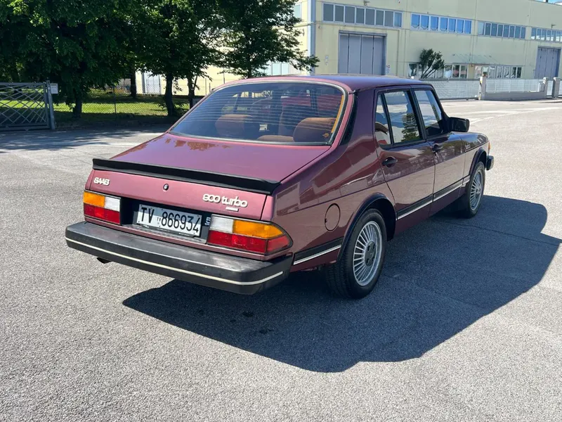 Saab 900 i turbo 4 porte UNIPRO Top 7
