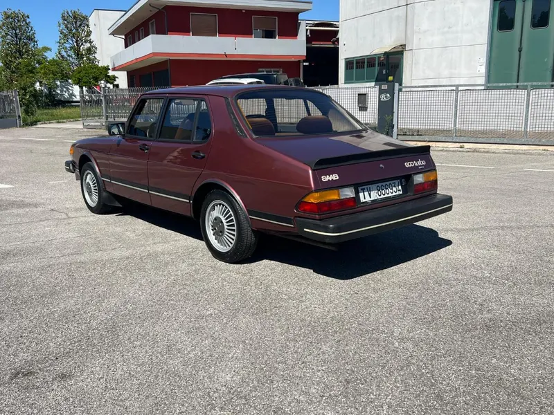 Saab 900 i turbo 4 porte UNIPRO Top 5