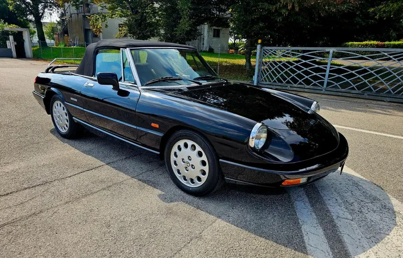 Alfa Romeo Spider 2.0i cat 31