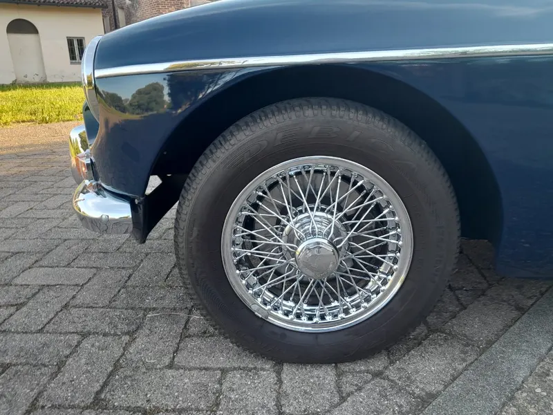 MG MGB GT 5
