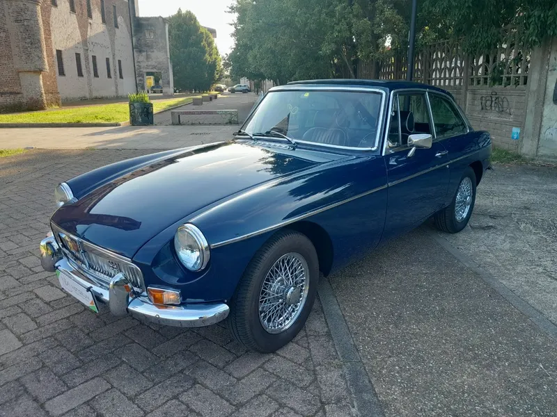 MG MGB GT 13