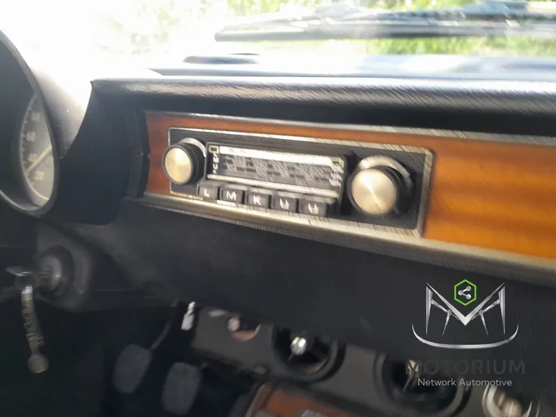 Alfa Romeo GT 2000 VELOCE 11