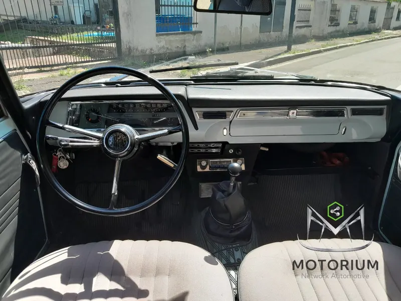 Alfa Romeo GIULIA 1300 TI PRIMA SERIE 8