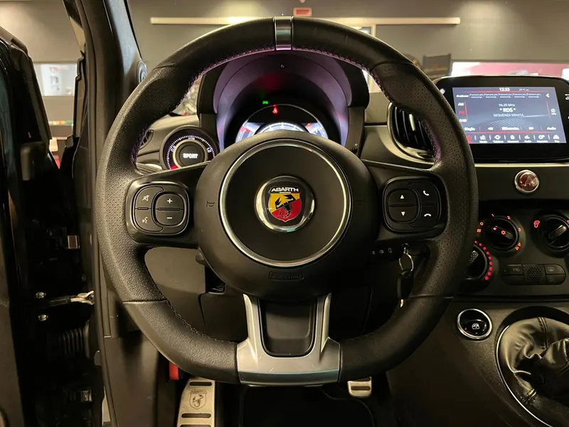 Abarth 595 16