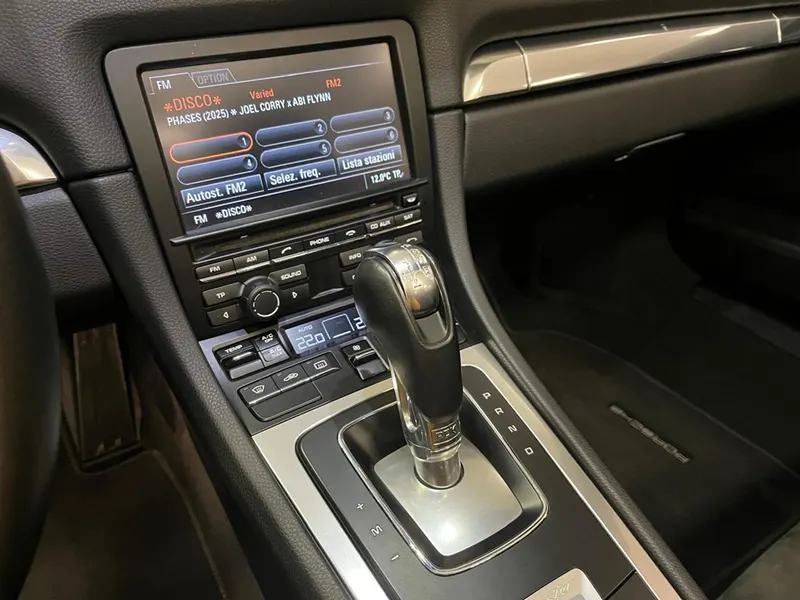 Porsche Boxster 2.7 16