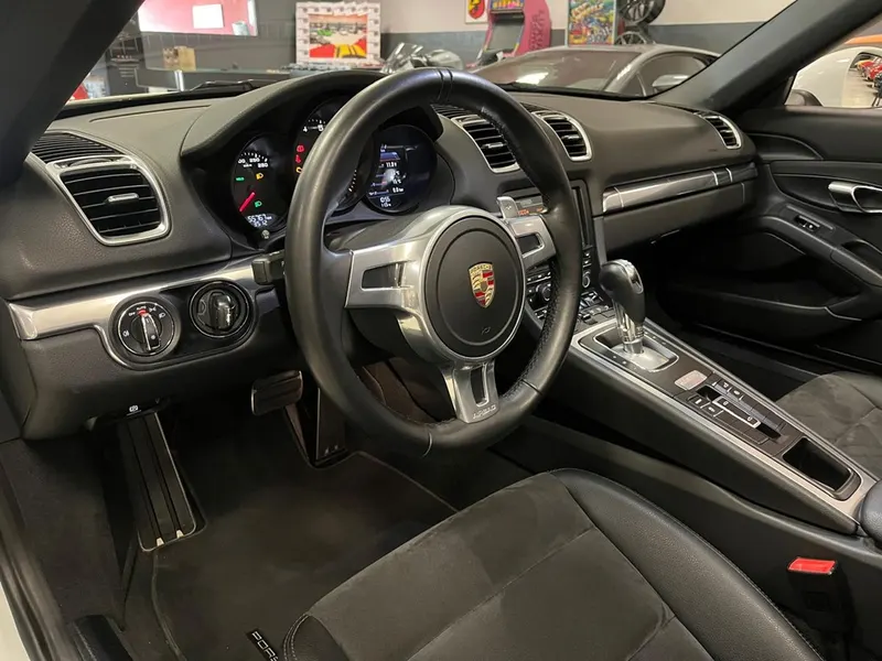 Porsche Boxster 2.7 10