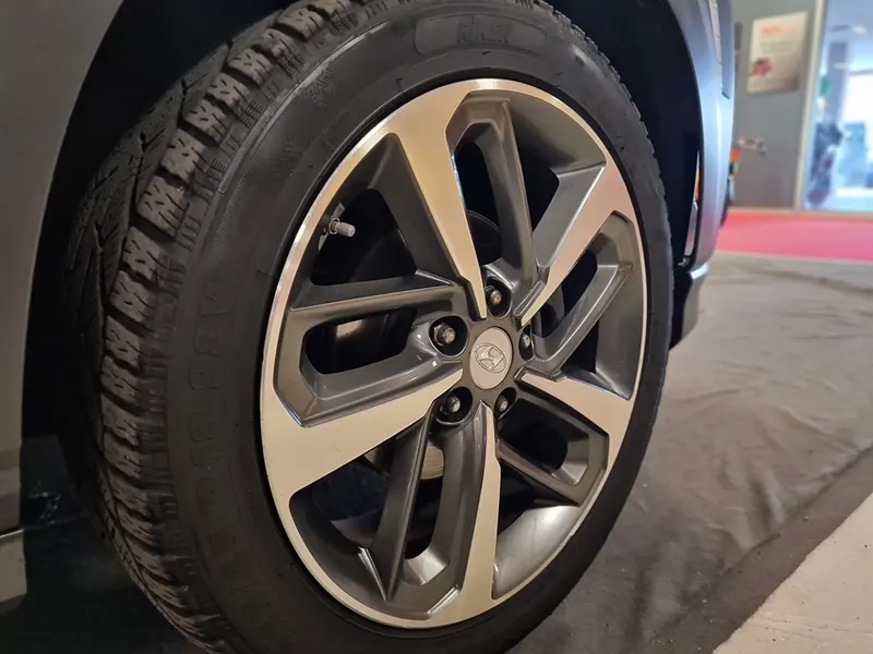 KONA 1.0 T-GDI Xpossible 2wd 13