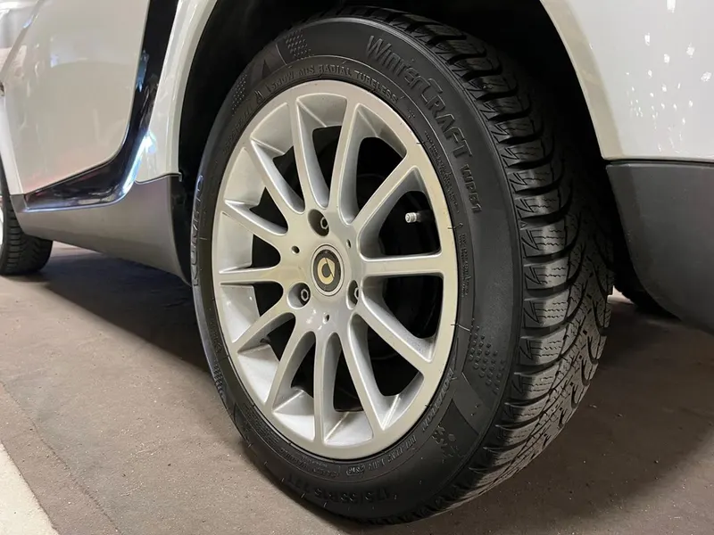 Fortwo coupe' Pulse 9