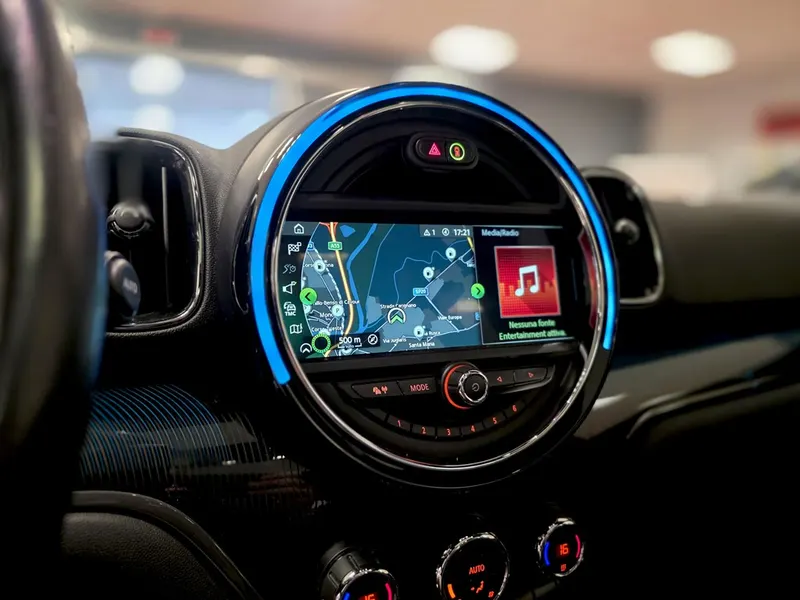 Mini Cooper Countryman SD 19