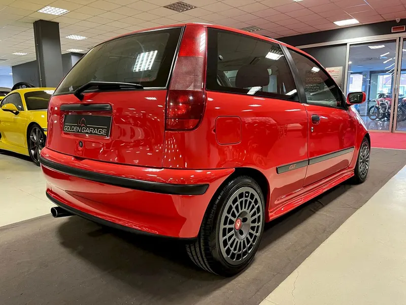 Fiat Punto GT 5