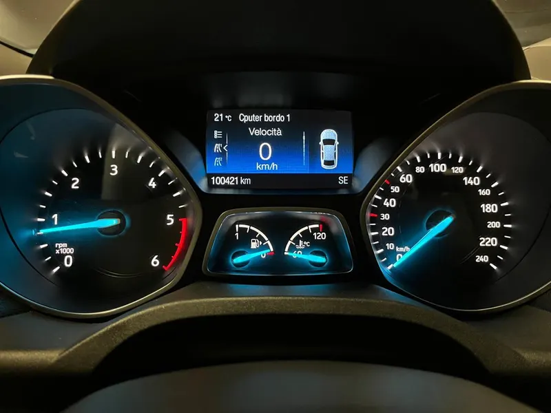 Ford Kuga 2.0 TDCI ST-Line 2wd 14