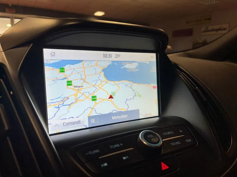 Ford Kuga 2.0 TDCI ST-Line 2wd 15