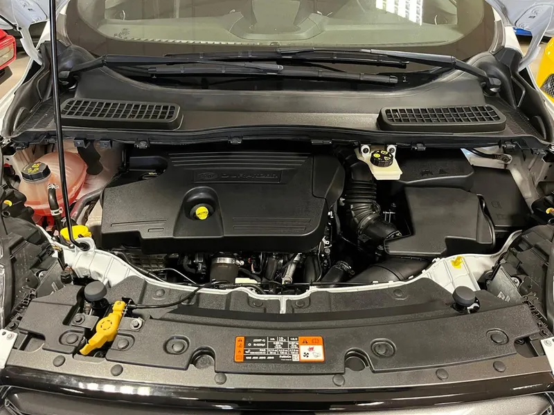 Ford Kuga 2.0 TDCI ST-Line 2wd 25