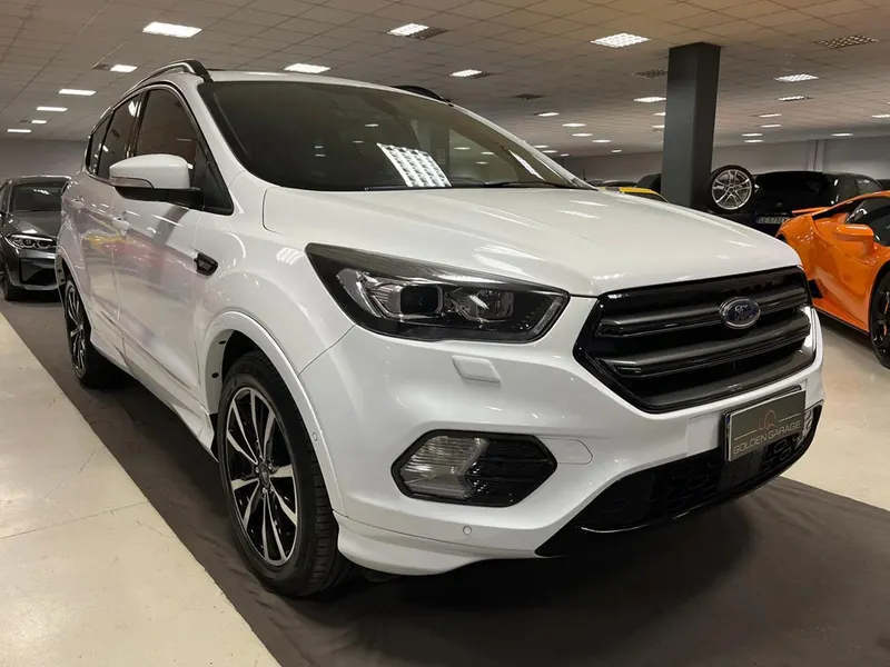 Ford Kuga 2.0 TDCI ST-Line 2wd 2