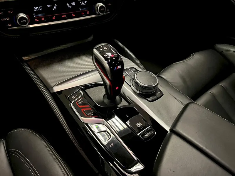 BMW M5 Competition 19
