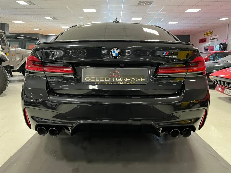 BMW M5 Competition 6