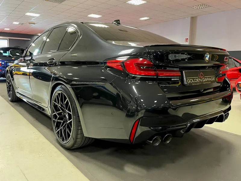 BMW M5 Competition 5