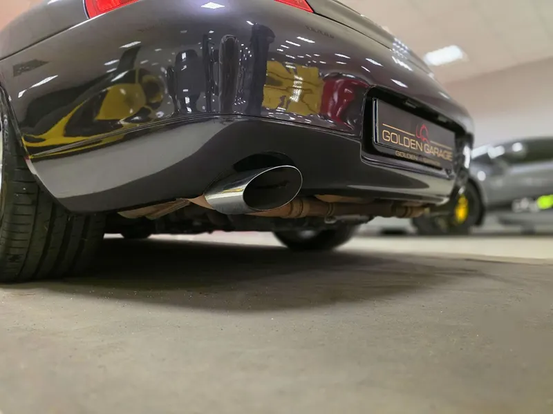 Porsche 911 (996) Carrera 4 23