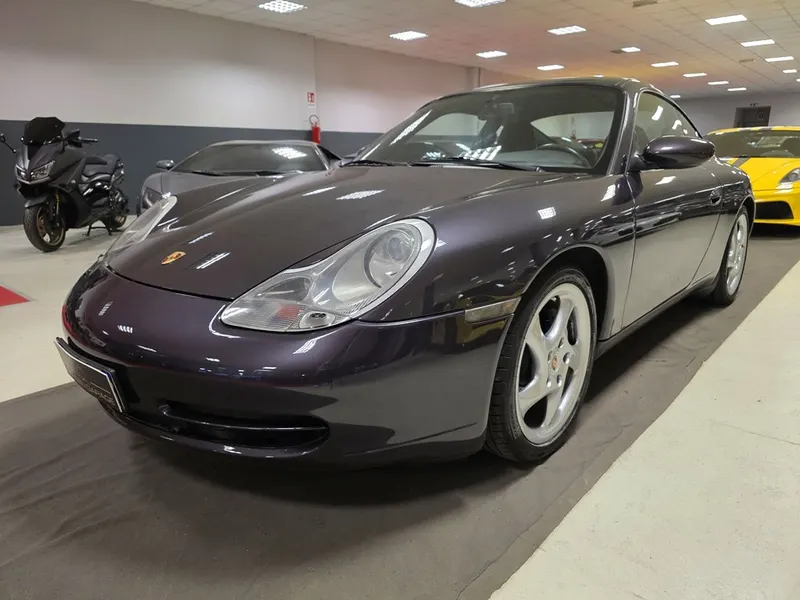 Porsche 911 (996) Carrera 4 2