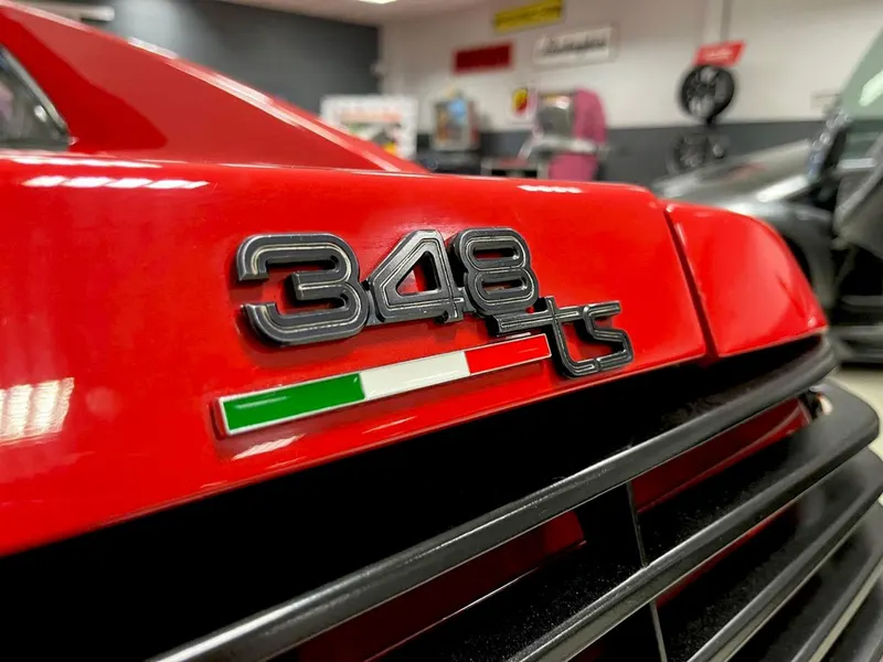 Ferrari 348 TS 28
