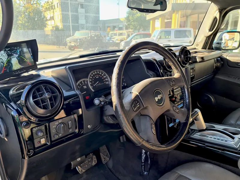 H2 Limousine 9 posti 4