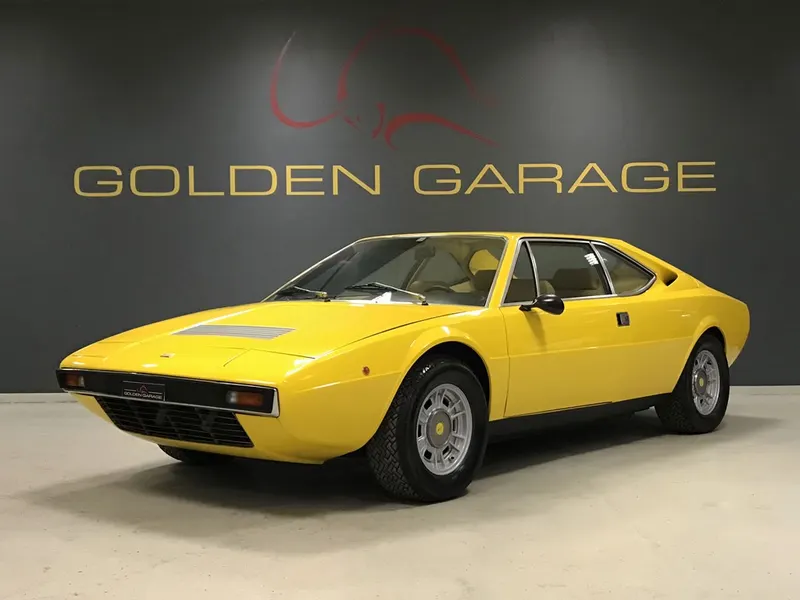 Ferrari Dino 208 GT4 29