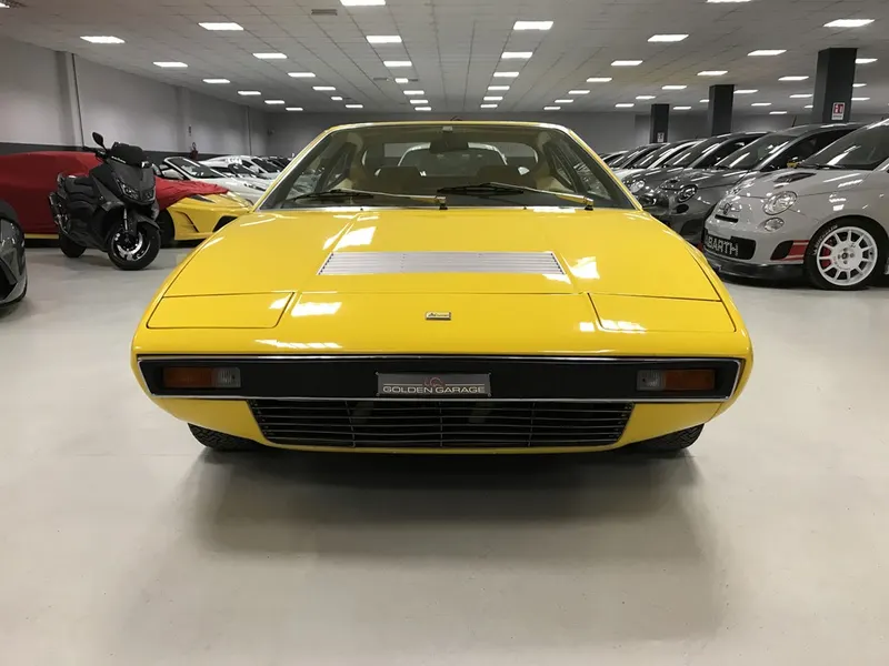 Ferrari Dino 208 GT4 3