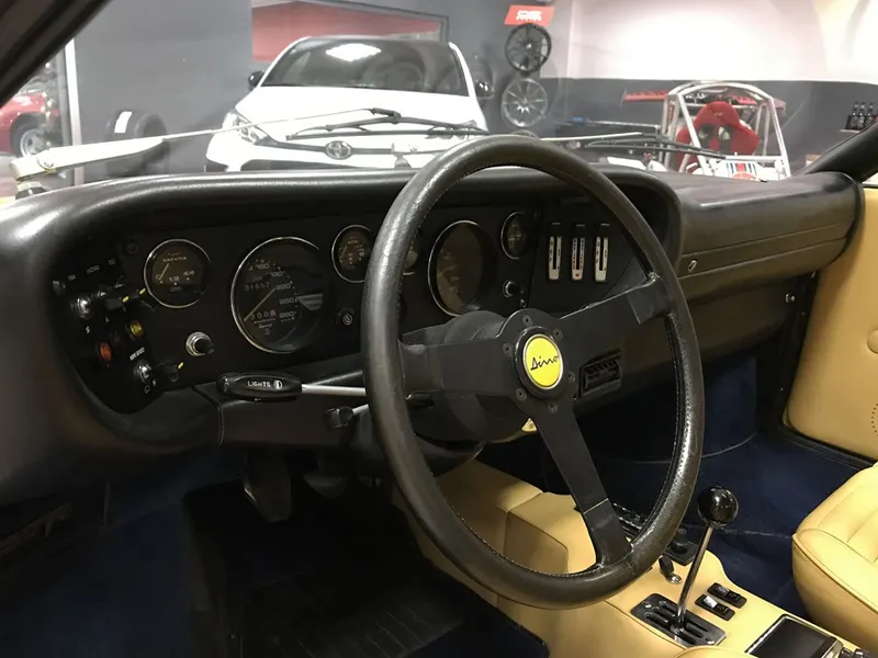Ferrari Dino 208 GT4 11