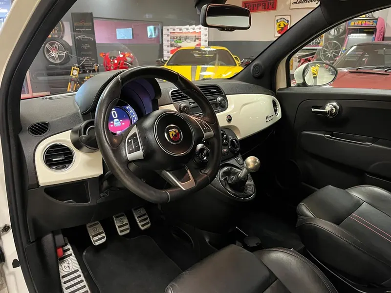 Abarth 595 1.4 Turbo T-Jet  Turismo 10