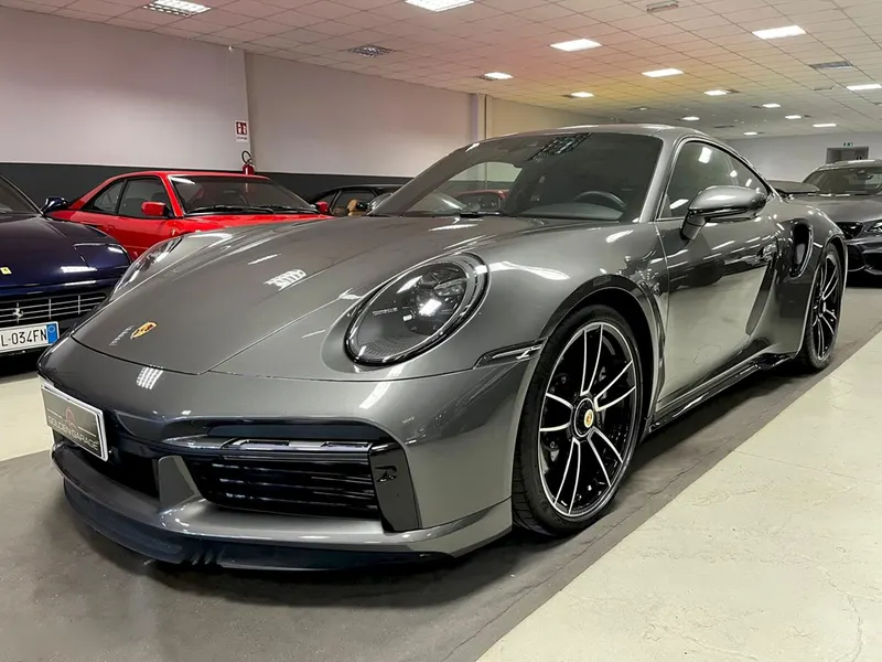 Porsche 992 Turbo S 4