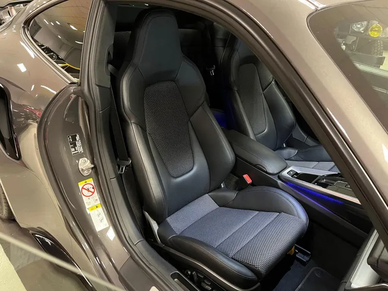 Porsche 992 Turbo S 13