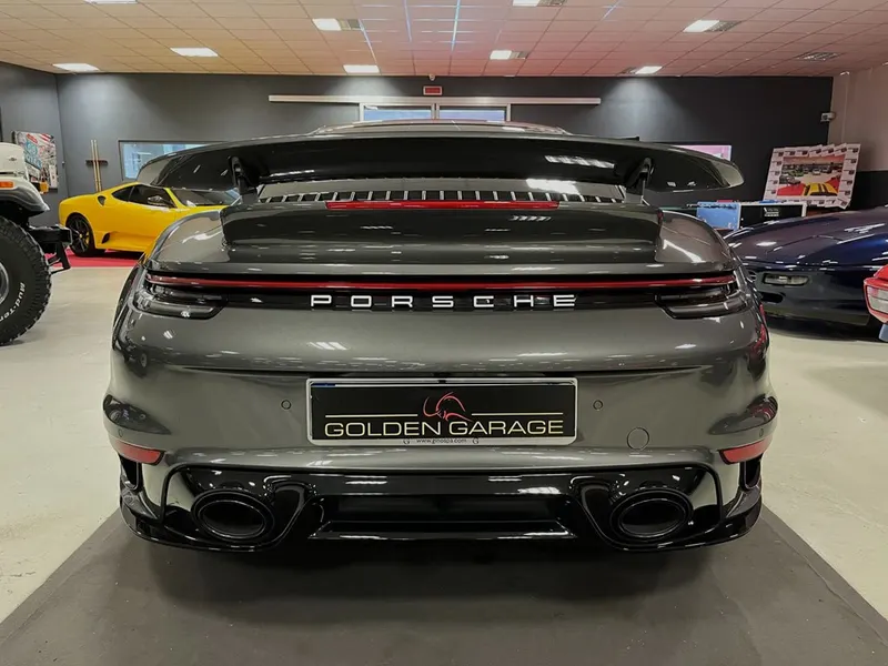 Porsche 992 Turbo S 6