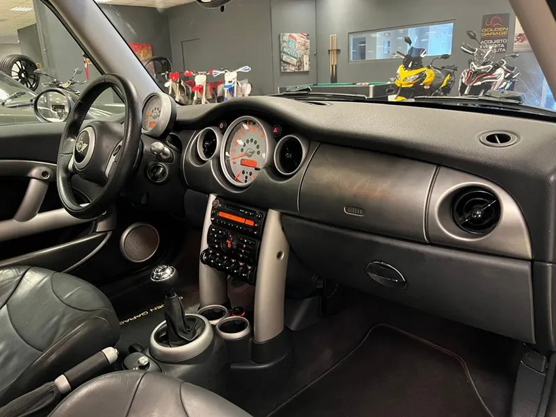 Mini Cooper S 12