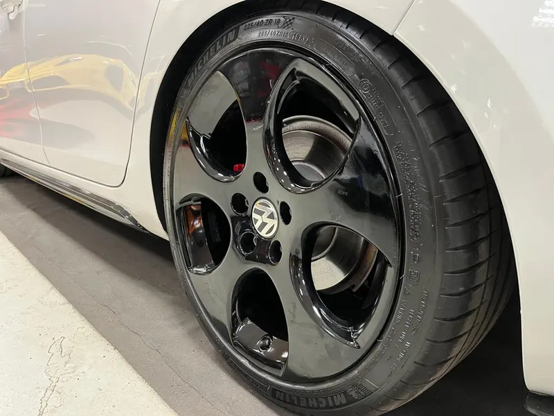 Volkswagen Golf GTI 6 9