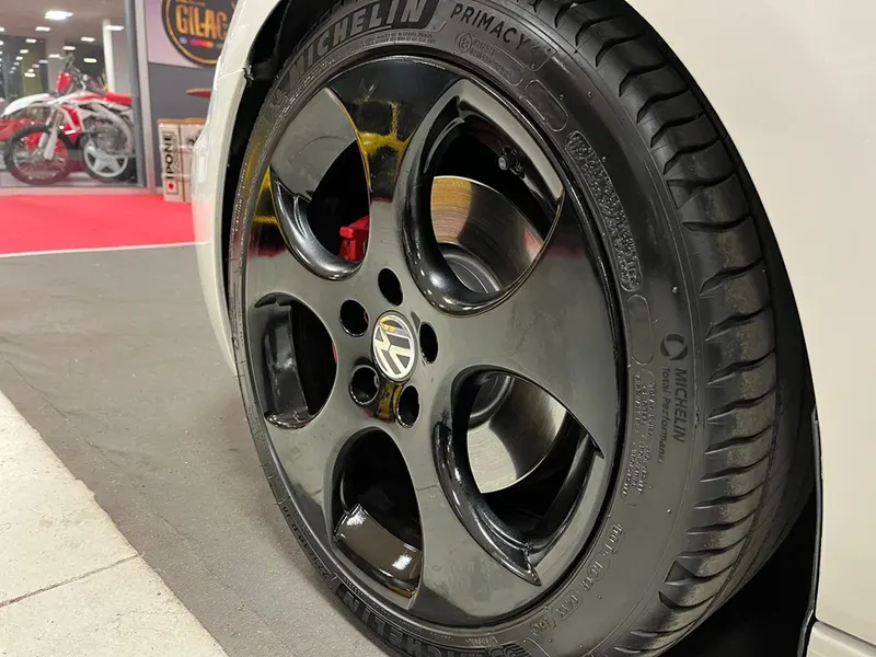Volkswagen Golf GTI 6 8