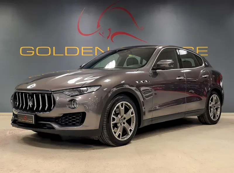 Maserati Levante Q4 V6 250cv 28