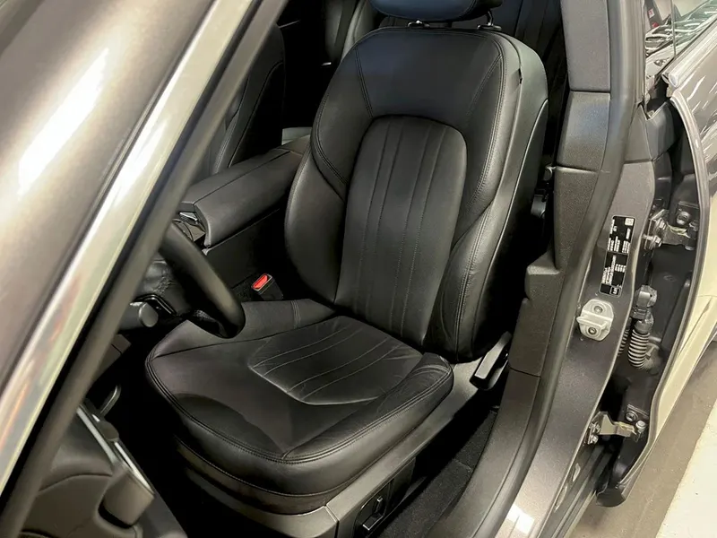 Maserati Levante Q4 V6 250cv 13