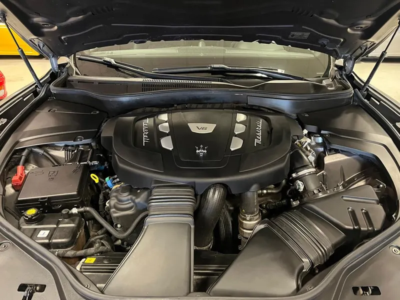 Maserati Levante Q4 V6 250cv 27