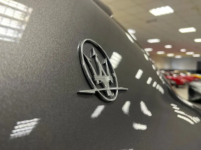 Maserati Levante Q4 V6 250cv 24