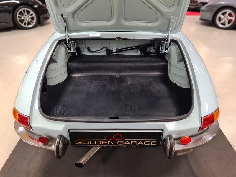 Alfa Romeo Spider Duetto Osso di Seppia 26