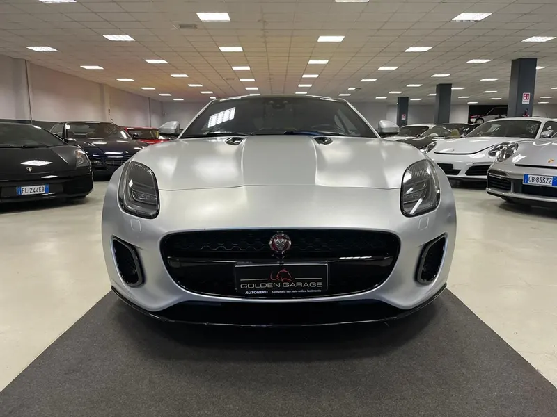 Jaguar F-Type 2.0 Coupè R-Dynamic 3
